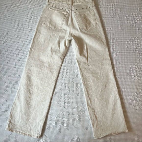 Abercrombie & Fitch High Rise 90’s Relaxed Jeans - Picture 2 of 2